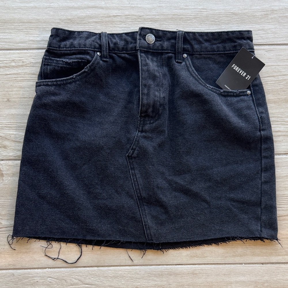 Forever 21 Black Mini Skirt Medium